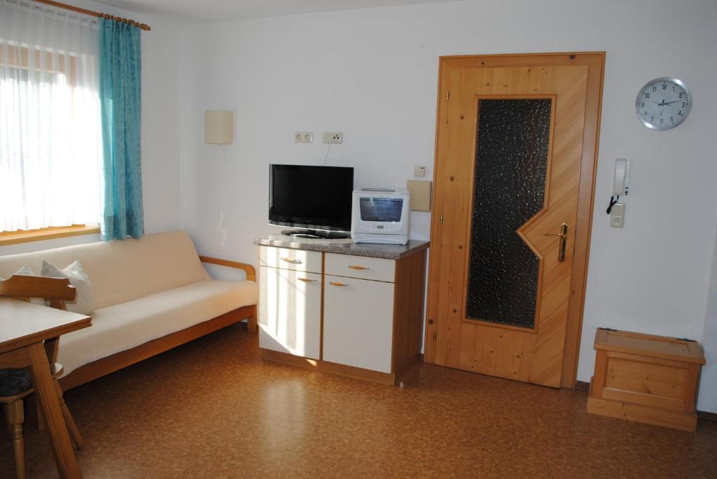 פלירש Apartment Maierhof מראה חיצוני תמונה